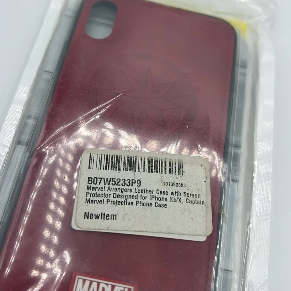 Leather Captain Marvel Avengers iPhone X /XS Case With Screen Protector